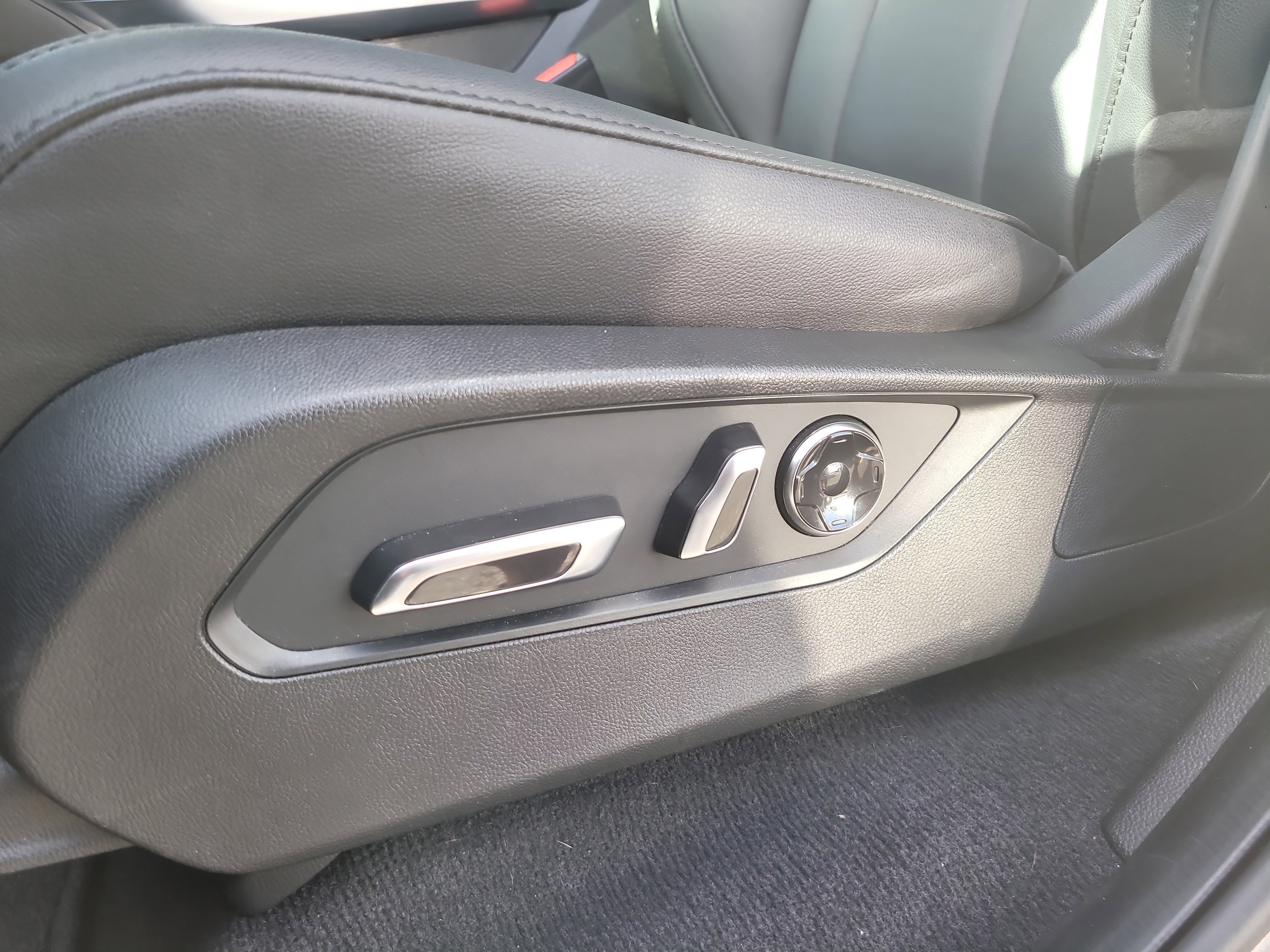 Used 2024 Acura MDX SH-AWD image 19