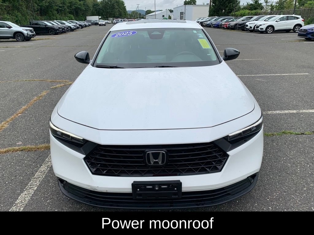 Used 2025 Honda Accord SE image 8