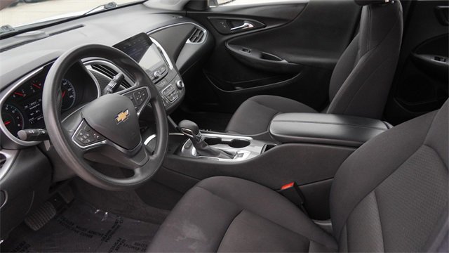 Used 2024 Chevrolet Malibu LT image 17