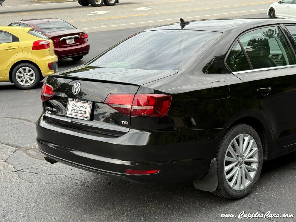 Used 2016 Volkswagen Jetta SEL w/ Lighting Package image 29