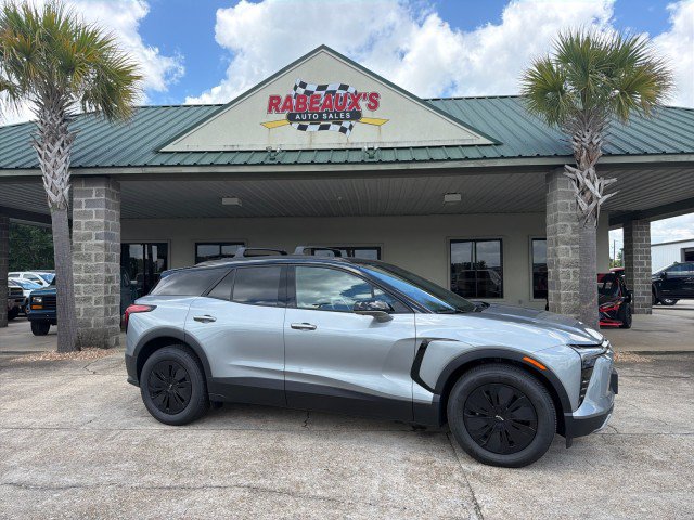 Used 2026 Chevrolet Blazer EV LT w/ Super Cruise Package FWD image 1