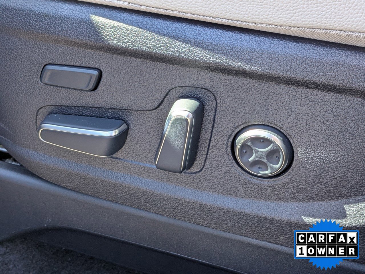 Used 2025 Hyundai Palisade Limited image 22