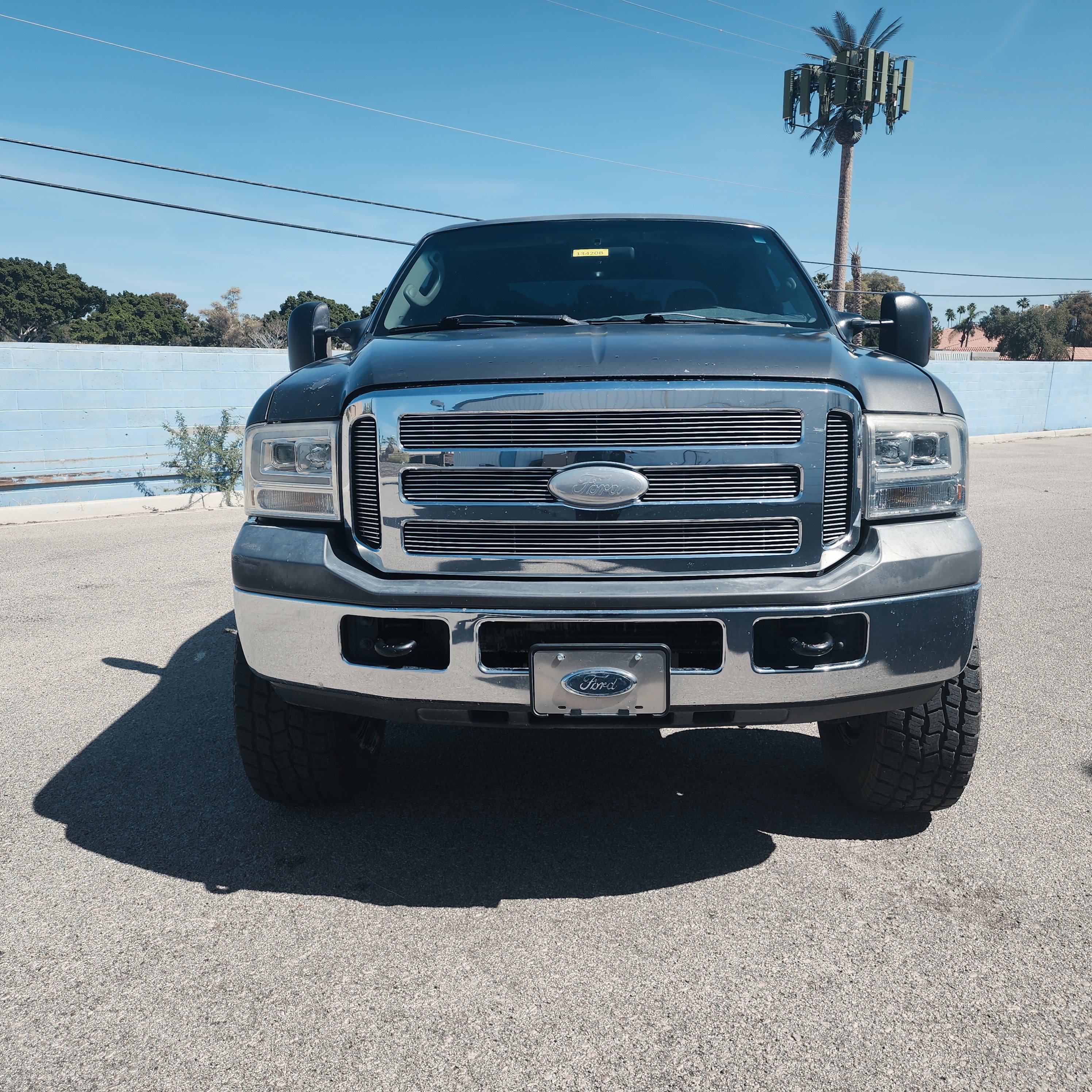 Used 2006 Ford F250 4x4 Crew Cab Super Duty image 3