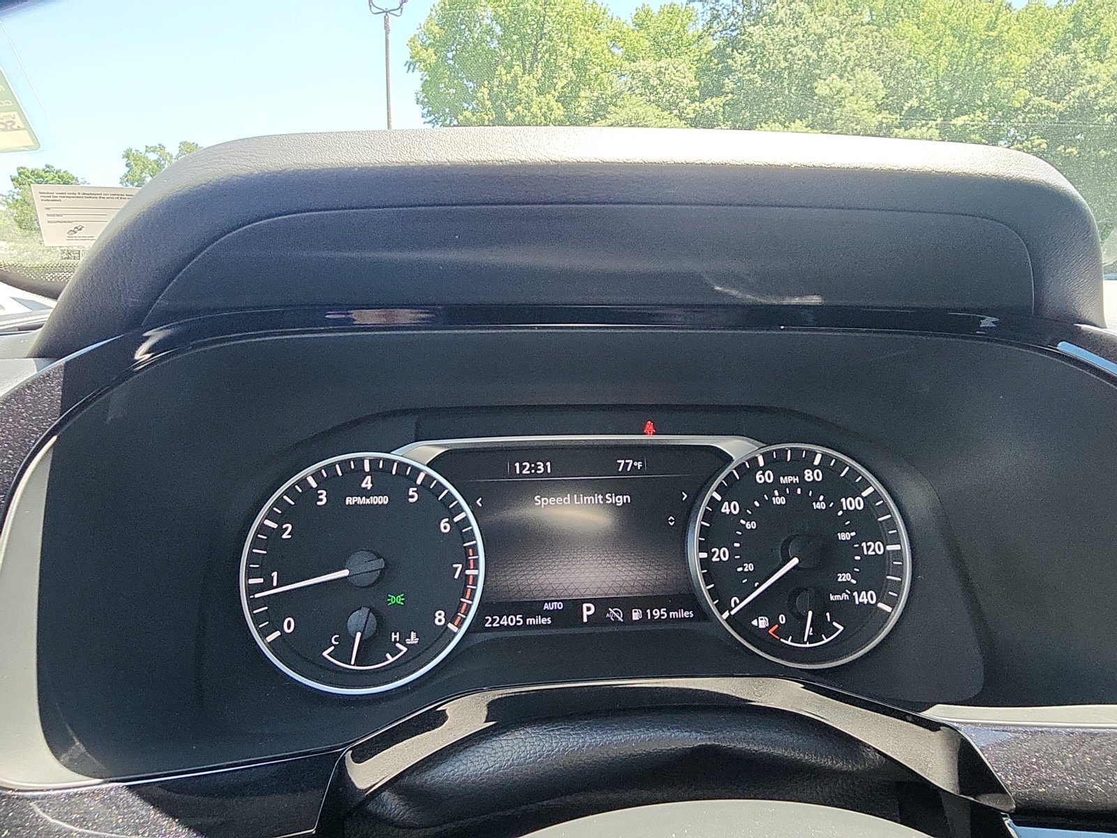 Used 2025 Nissan Pathfinder SL AWD/4WD image 16