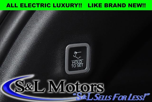 Used 2025 Jeep Wagoneer S Limited image 33