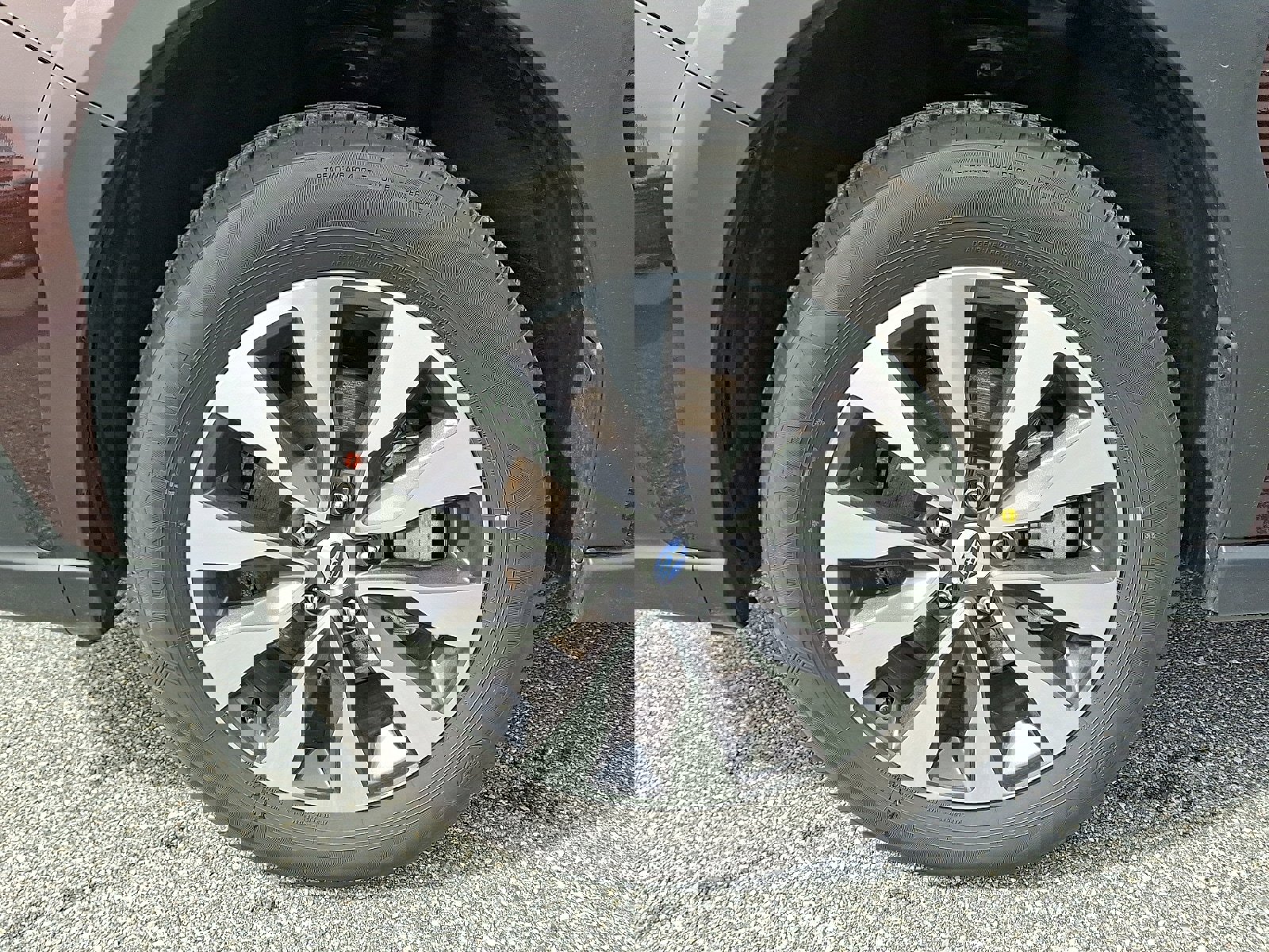 Certified 2025 Subaru Outback Limited AWD/4WD image 9