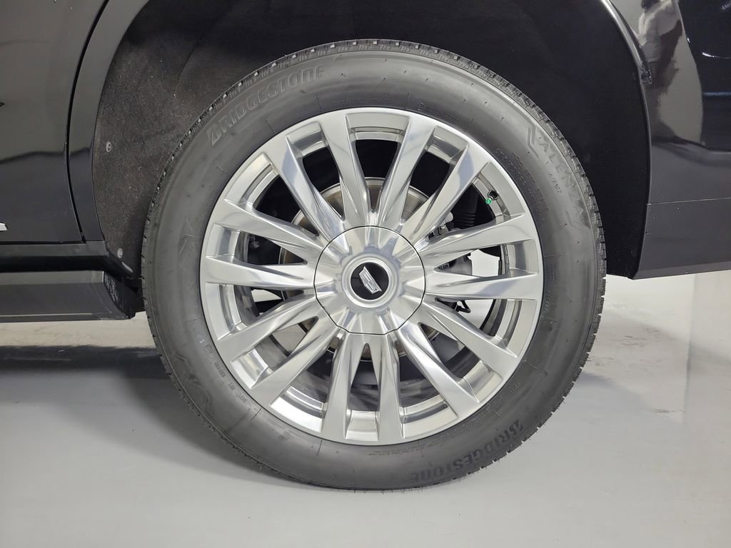 Certified 2022 Cadillac Escalade Premium Luxury w/ Performance Package image 10