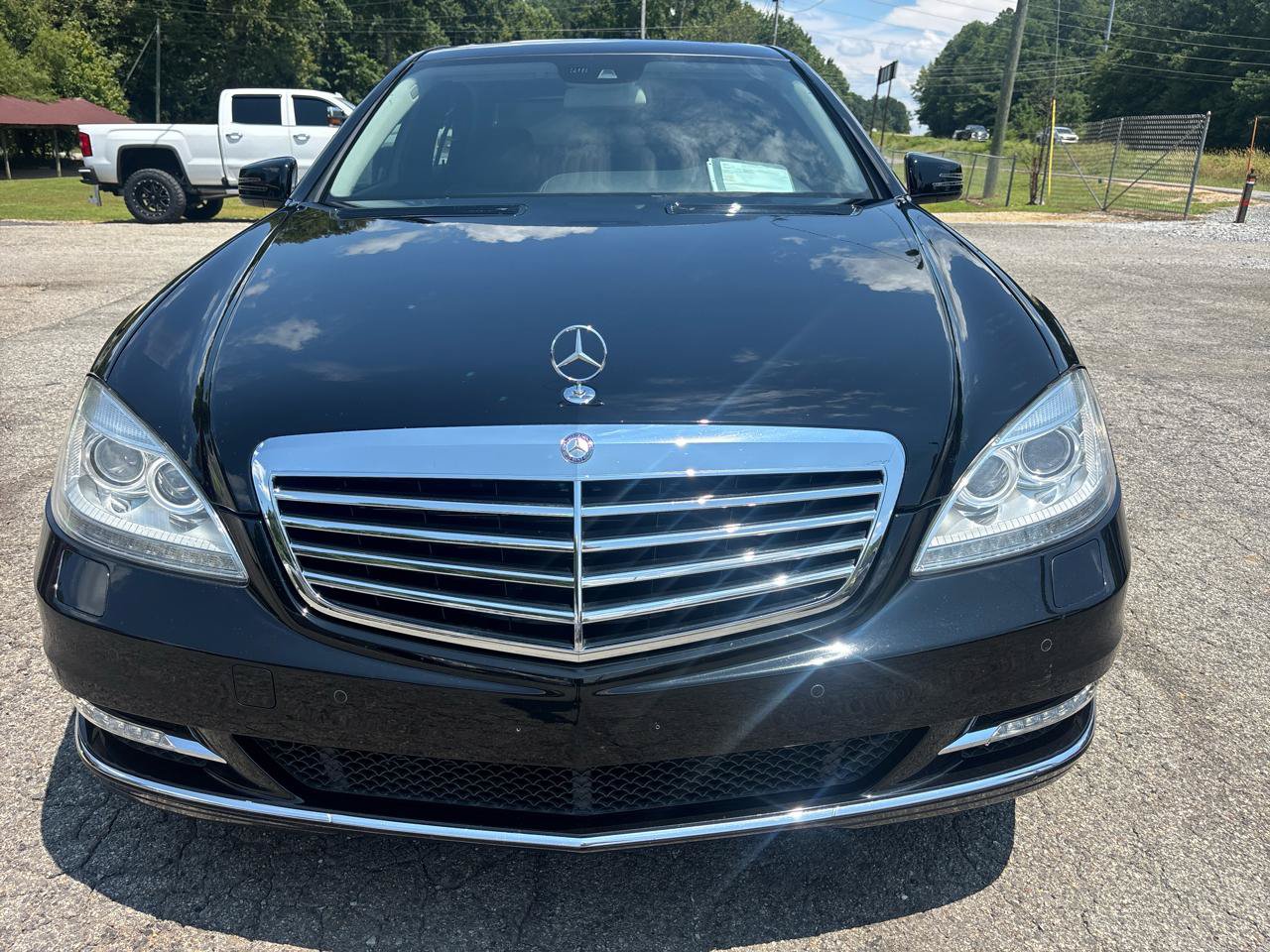 Used 2012 Mercedes-Benz S 550 image 3