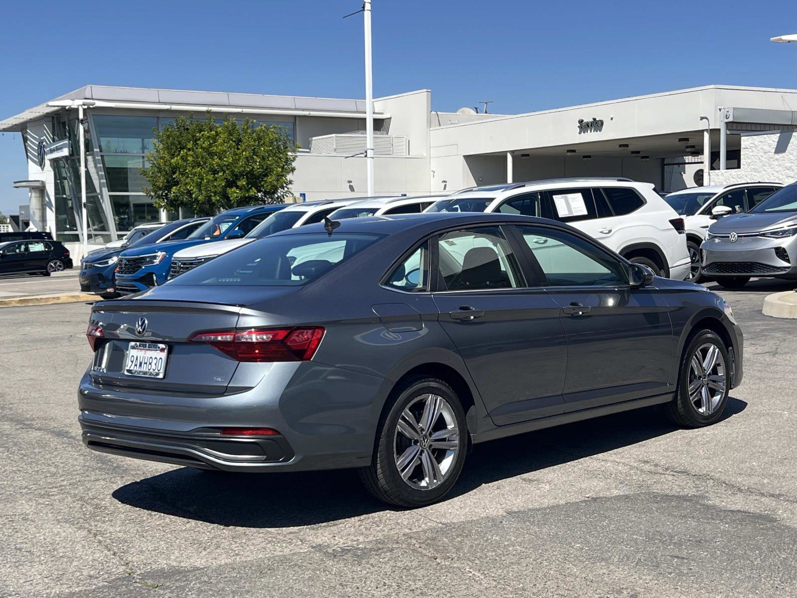 Certified 2022 Volkswagen Jetta SE image 23