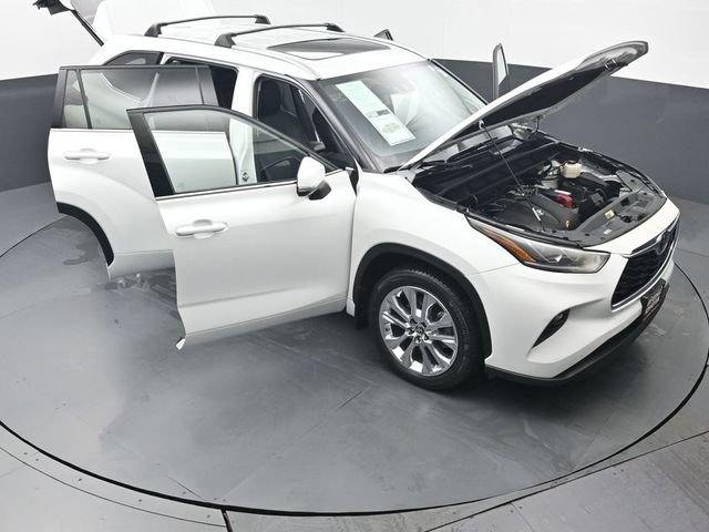 Used 2022 Toyota Highlander Limited AWD/4WD image 58