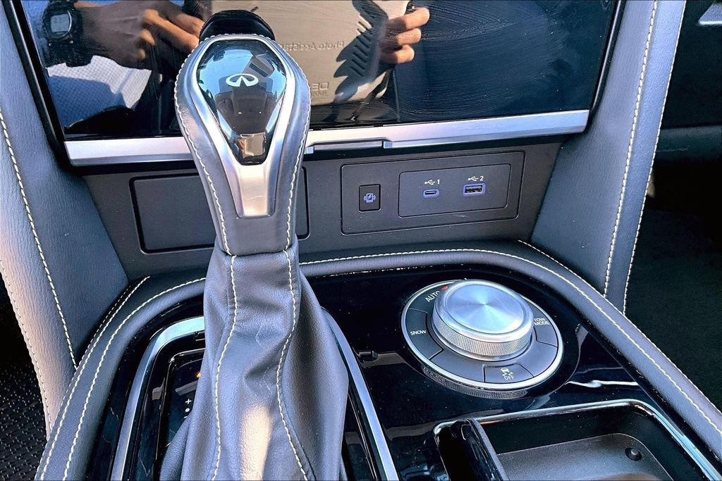 Certified 2023 INFINITI QX80 Premium Select w/ Cargo Package image 33