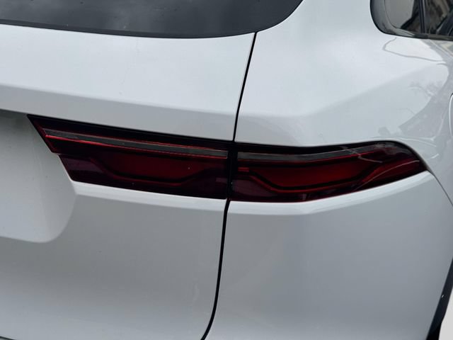 Used 2023 Jaguar F-PACE S AWD/4WD image 13