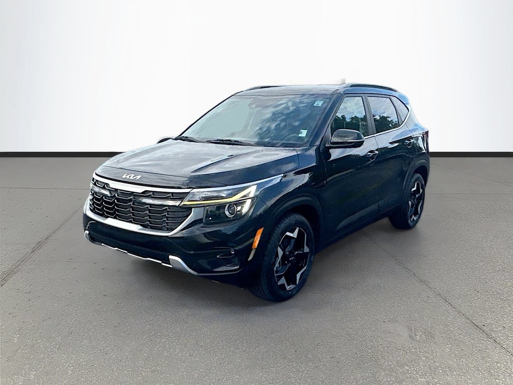 Certified 2024 Kia Seltos EX FWD image 3