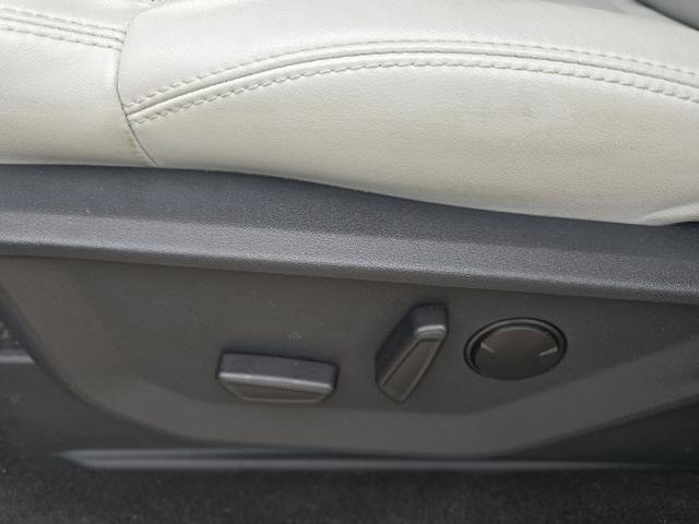 Certified 2025 Ford Expedition Platinum w/ Driver's Package AWD/4WD image 8