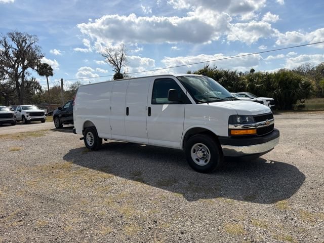 New 2026 Chevrolet Express 3500 Extended w/ Driver Convenience Package RWD image 19