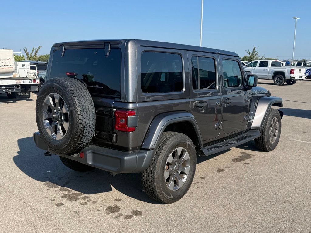 Used 2019 Jeep Wrangler Unlimited Sahara AWD/4WD image 18