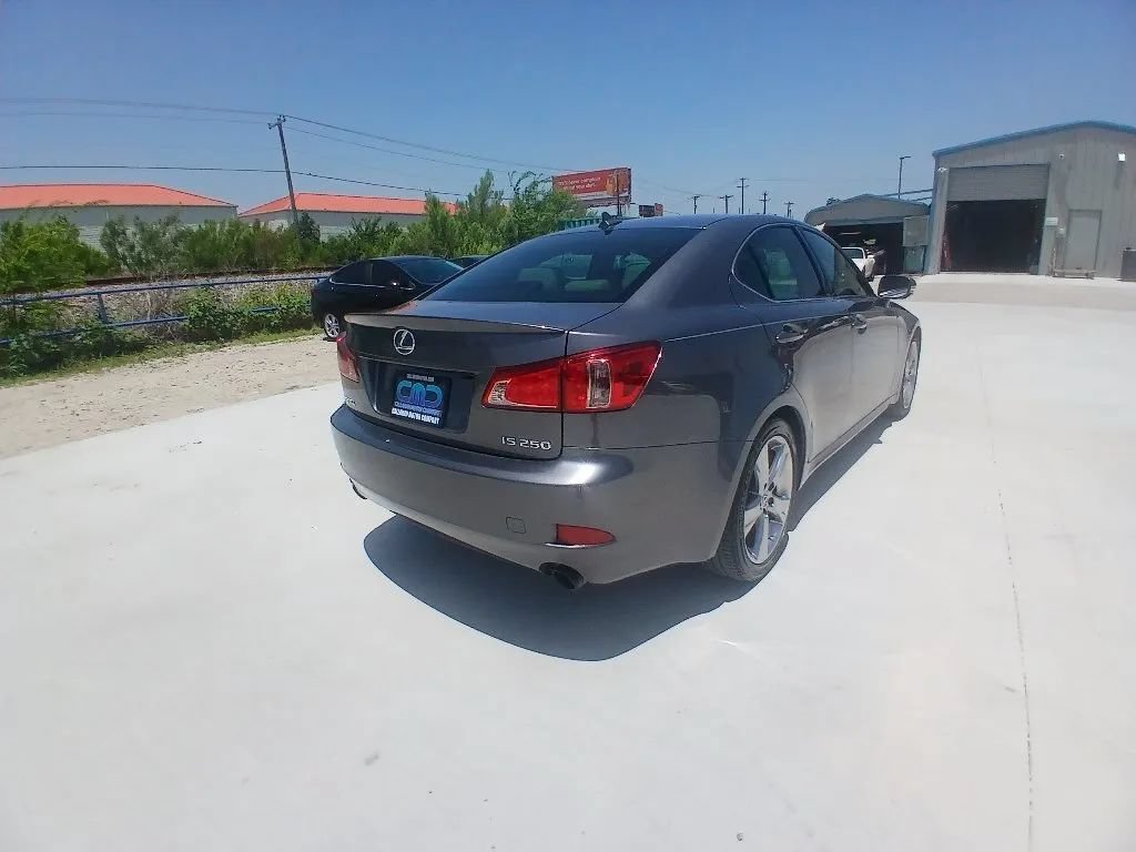 Used 2012 Lexus IS 250 w/ Premium Pkg Value Edition RWD image 5