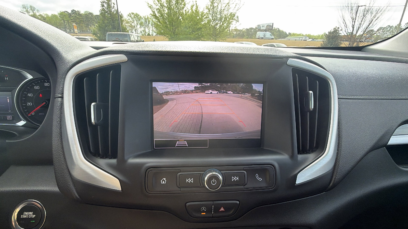 Used 2022 GMC Terrain SLE FWD image 31