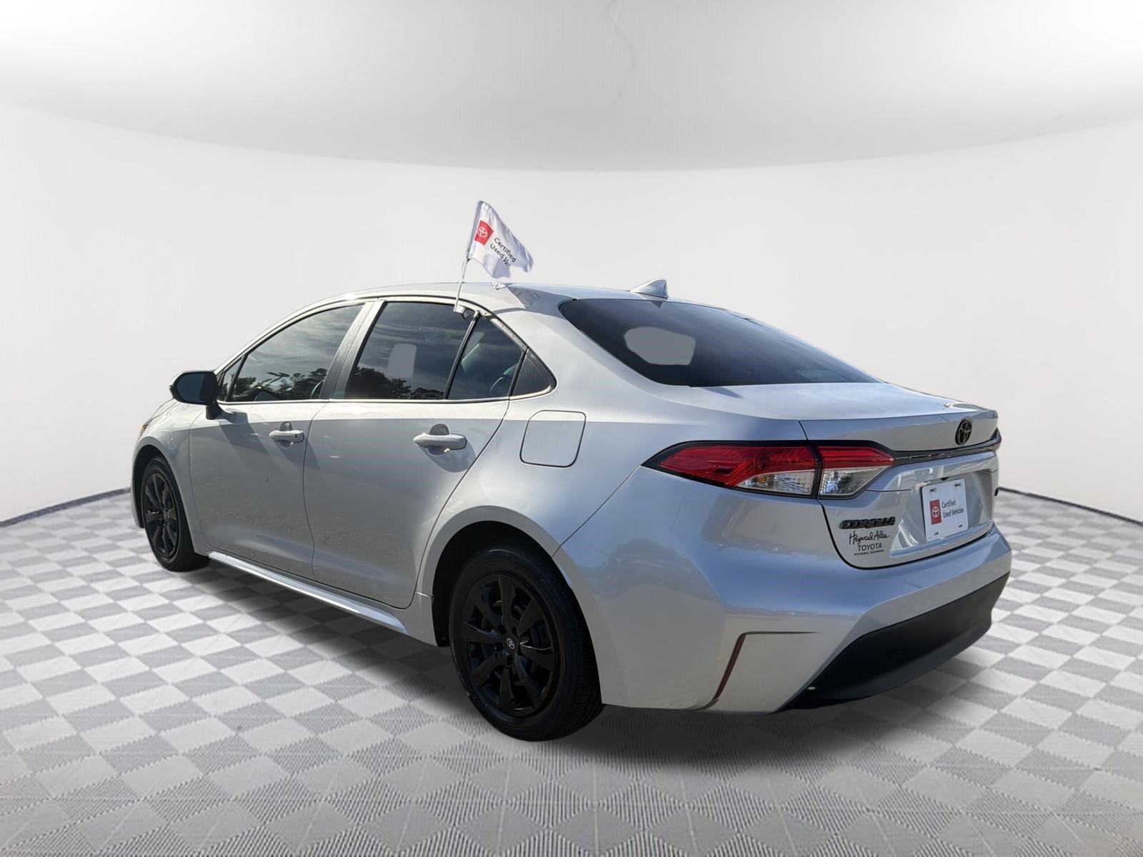 Certified 2024 Toyota Corolla LE FWD image 15