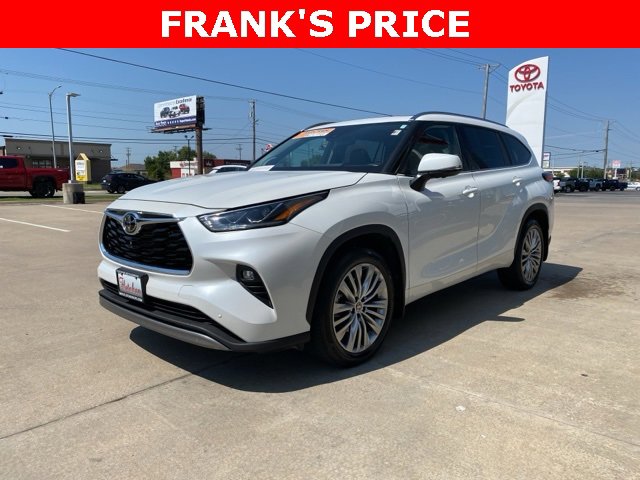 Used 2023 Toyota Highlander Platinum