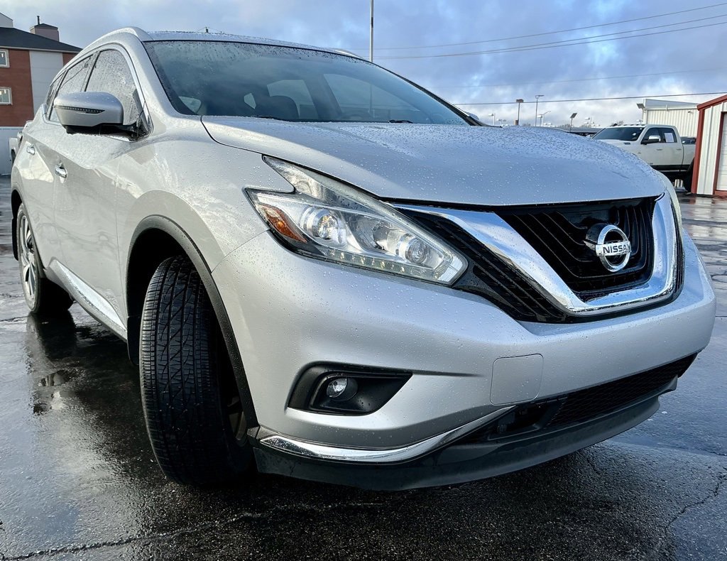 Used 2017 Nissan Murano Platinum w/ Platinum Technology Package image 2
