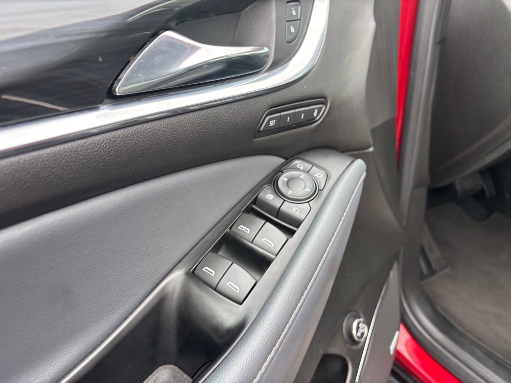 Used 2024 Buick Enclave Premium image 24