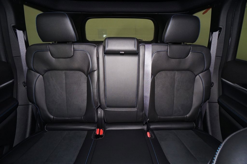 New 2024 Jeep Grand Cherokee Trailhawk image 13