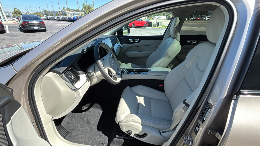 New 2027 Volvo XC60 B5 Ultra AWD/4WD image 25