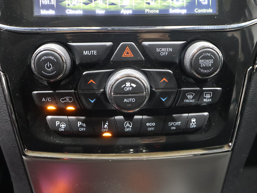 Used 2021 Jeep Grand Cherokee High Altitude AWD/4WD image 37