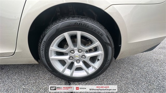 Used 2015 Chevrolet Malibu LT w/ Power Convenience Package image 18