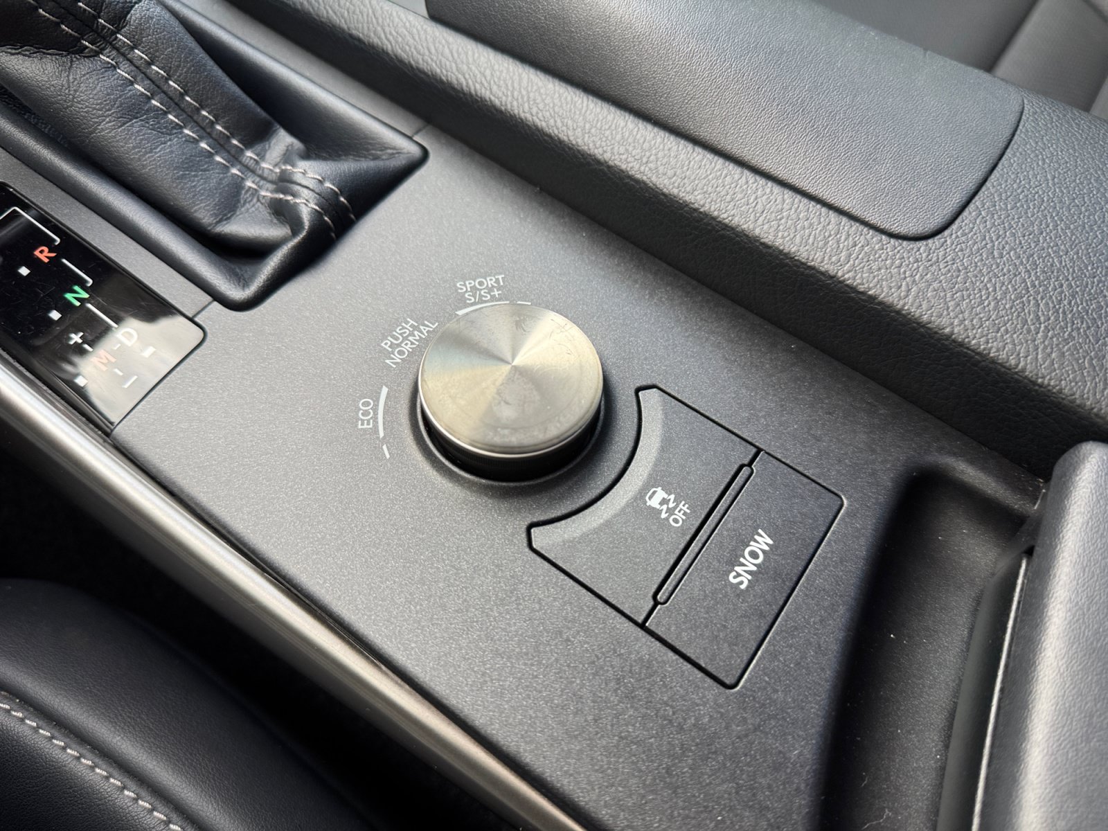 Used 2015 Lexus IS 350 AWD w/ F-Sport Package image 24
