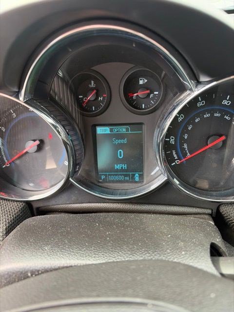 Used 2014 Chevrolet Cruze LT w/ RS Package FWD image 18