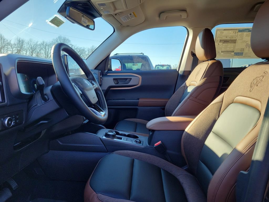 New 2025 Ford Bronco Sport Outer Banks image 16