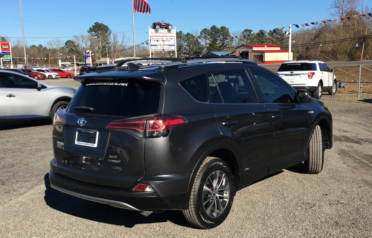 Used 2016 Toyota RAV4 XLE AWD/4WD image 6
