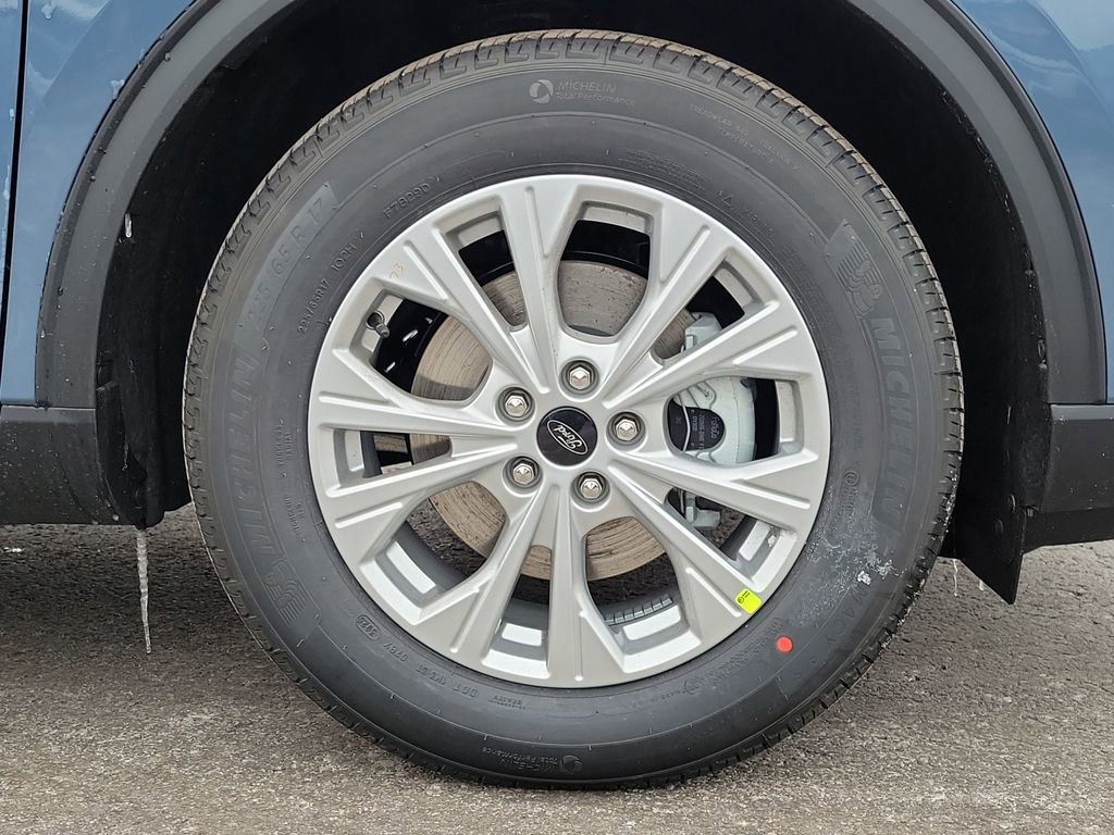 New 2026 Ford Escape Active w/ Cold Weather Package image 9