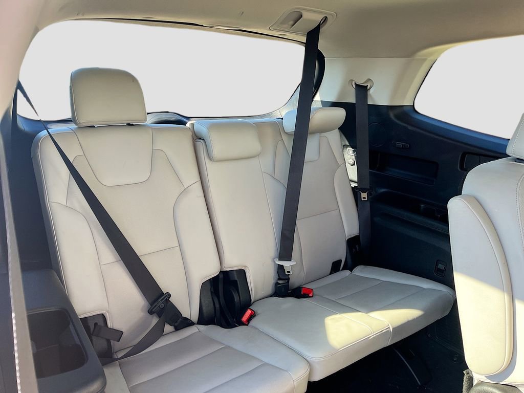 Used 2022 Kia Telluride EX w/ EX Premium Package FWD image 28