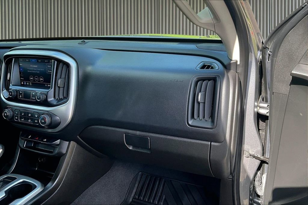 Used 2022 Chevrolet Colorado LT RWD image 18