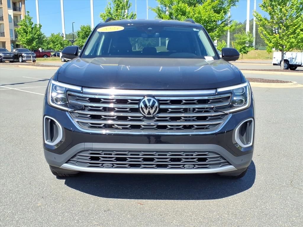 Used 2025 Volkswagen Atlas SE FWD image 36