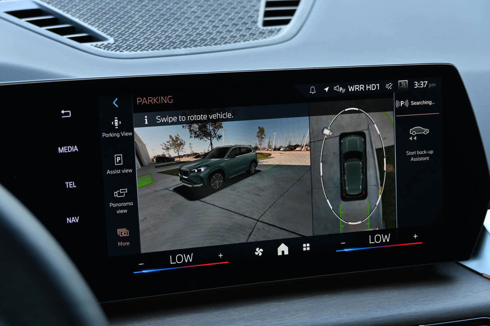 Used 2024 BMW X1 xDrive28i w/ Premium Package image 3