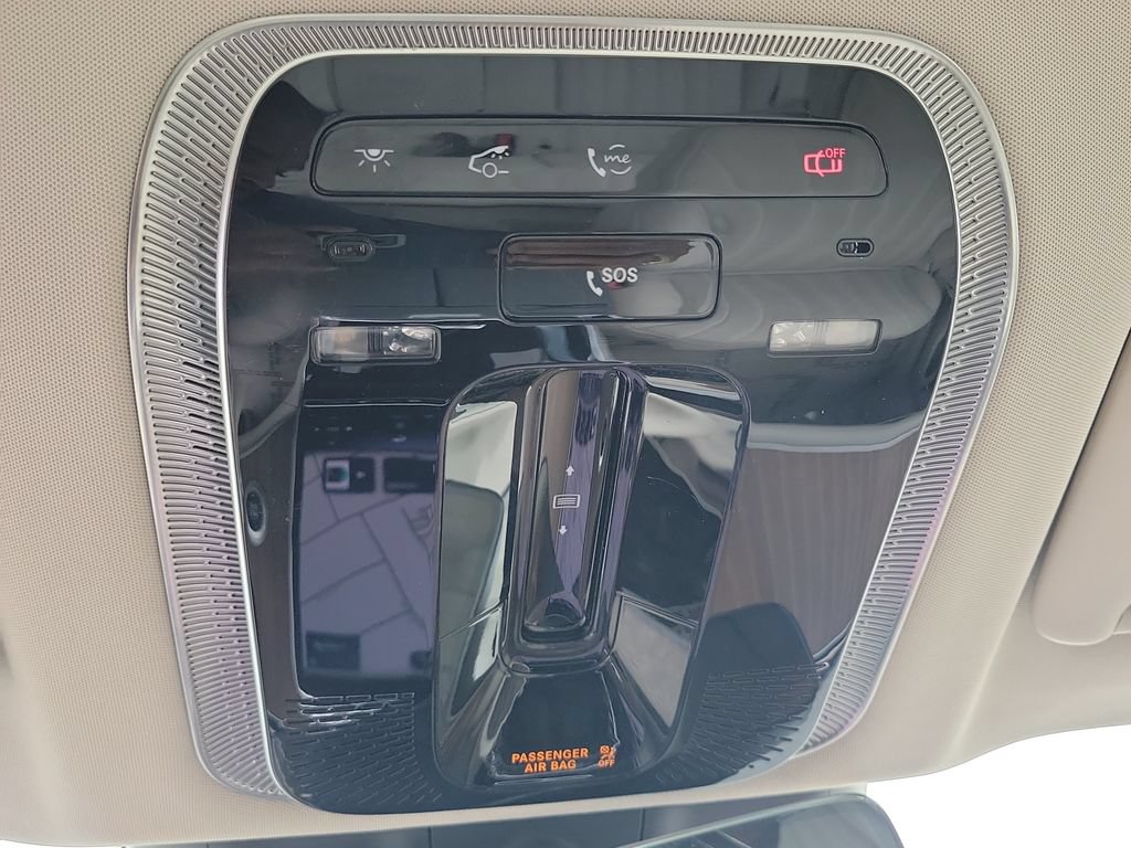 Used 2022 Mercedes-Benz EQS 450+ Sedan image 40