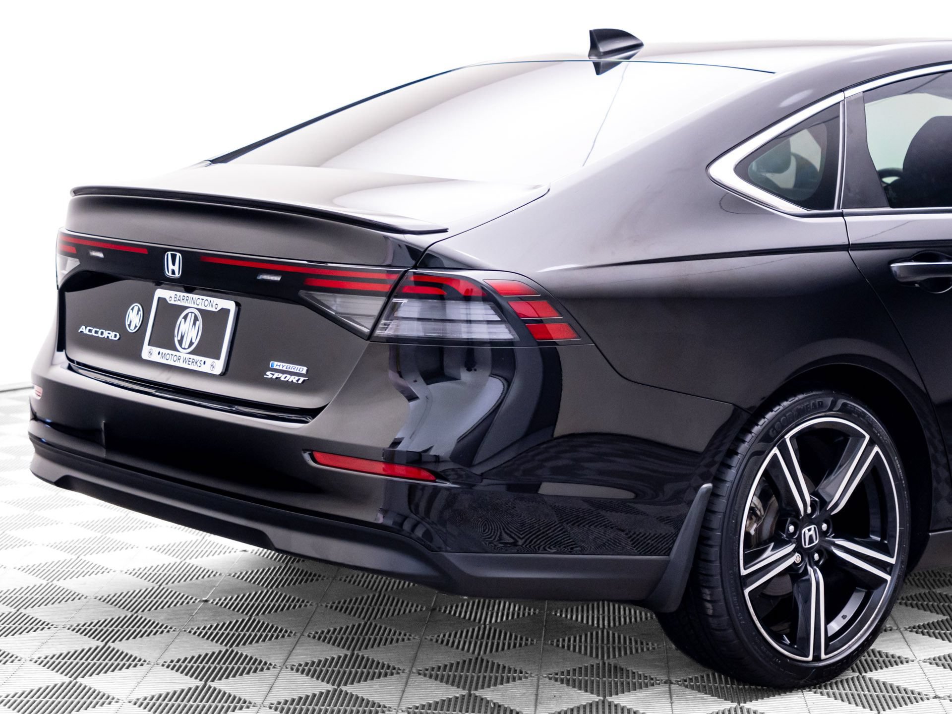 Used 2024 Honda Accord Sport image 29