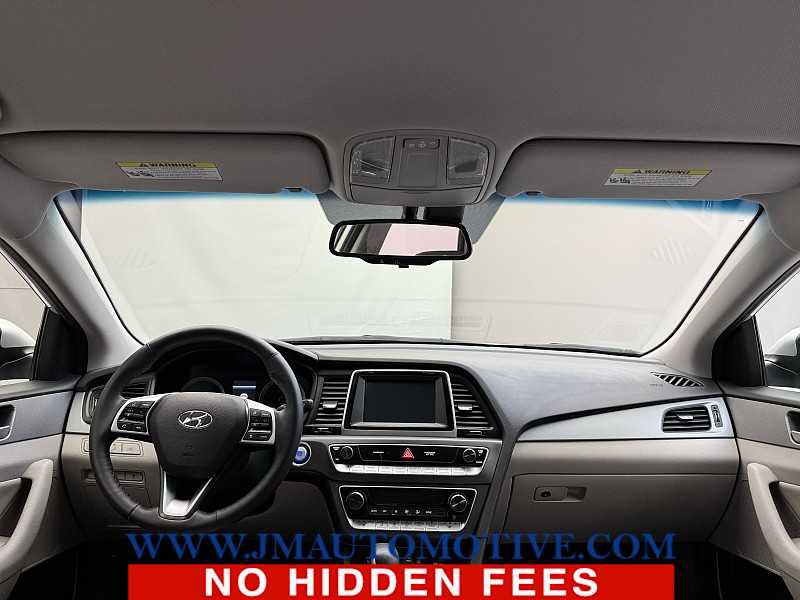 Used 2019 Hyundai Sonata SEL w/ Tech Package 02 FWD image 11
