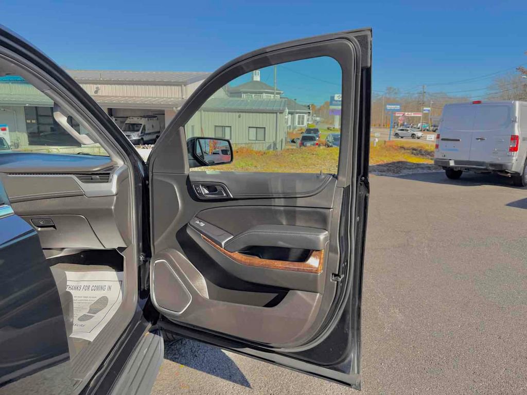 Used 2018 Chevrolet Tahoe LS w/ Skid Plate Package image 15