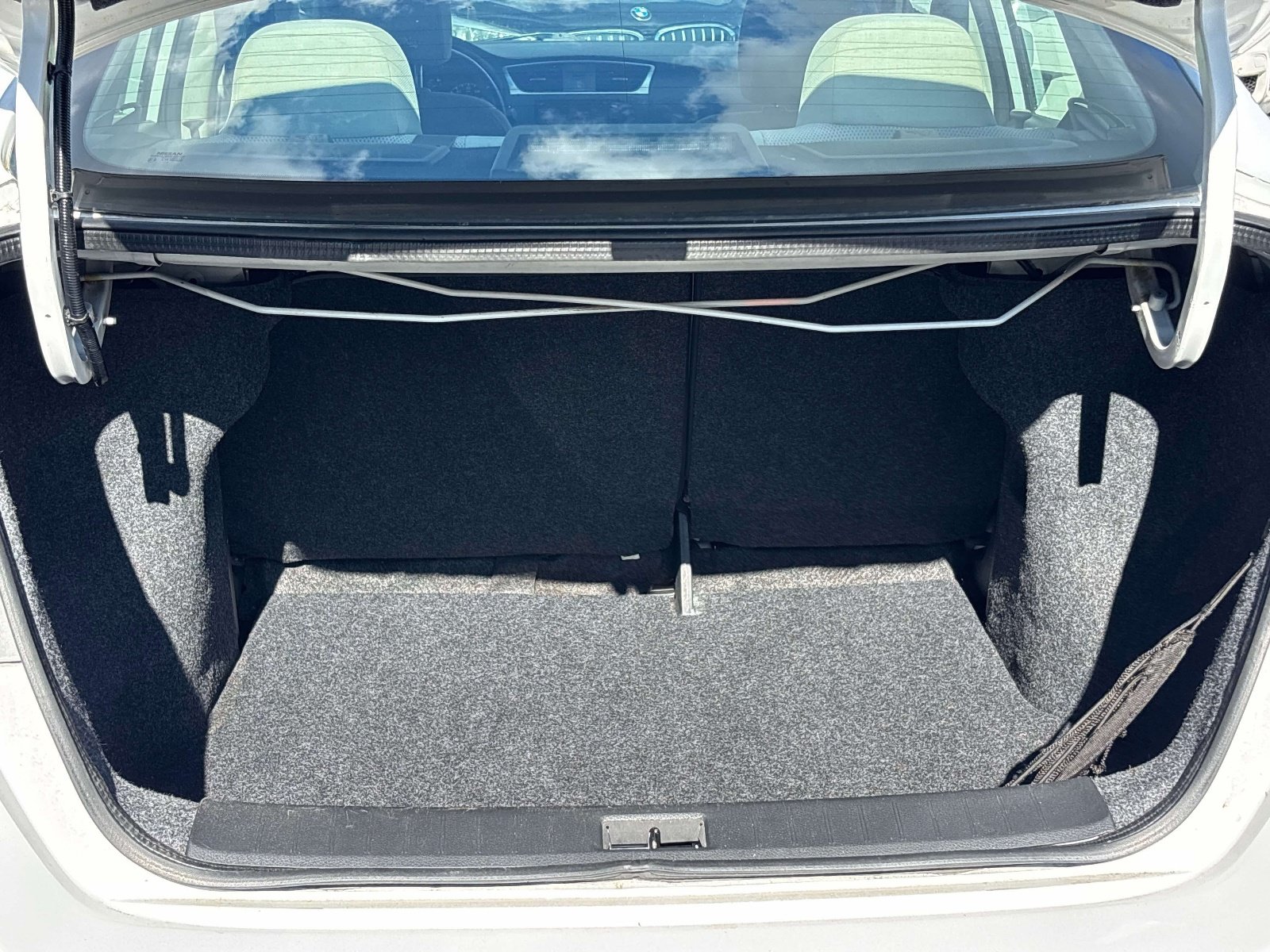 Used 2017 Nissan Sentra S w/ S Style Package FWD image 12