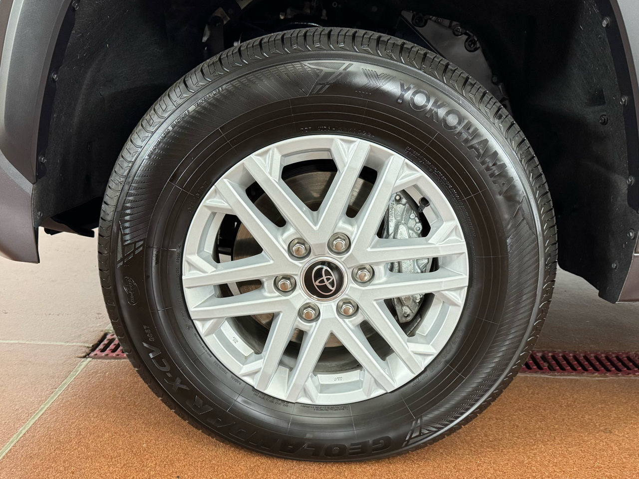 Used 2023 Toyota Tundra SR5 image 8