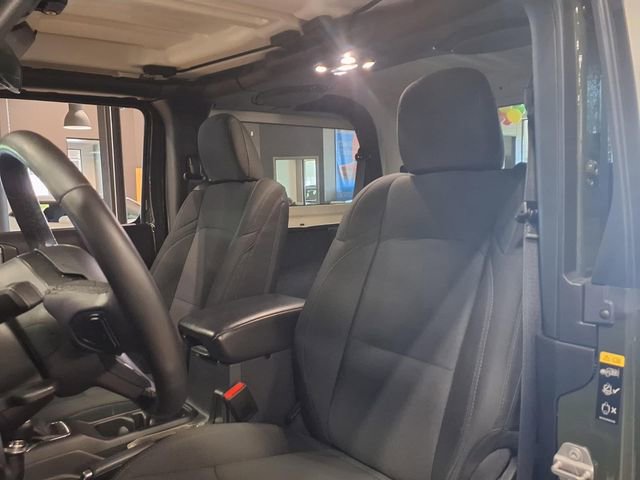 Used 2022 Jeep Wrangler Sport S AWD/4WD image 18
