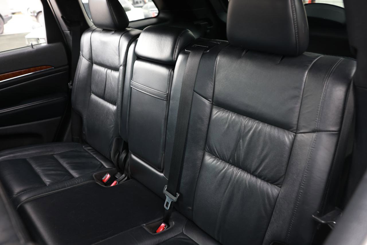 Used 2013 Jeep Grand Cherokee Limited image 8