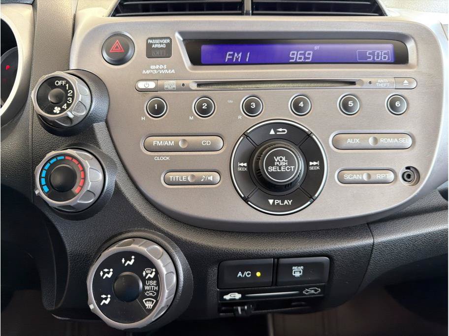 Used 2009 Honda Fit Sport image 18