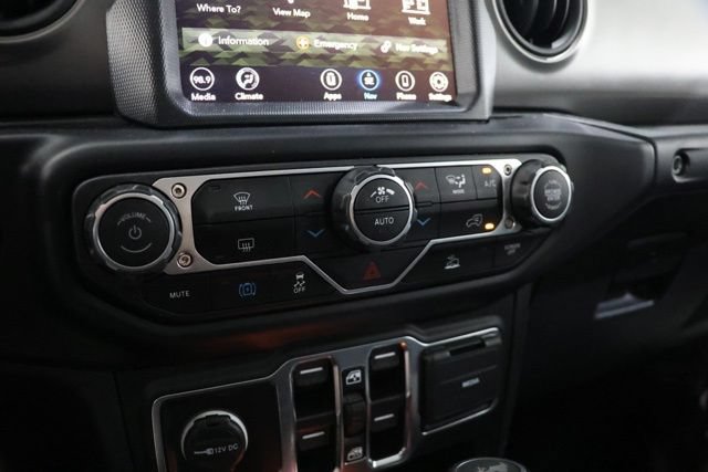 Used 2023 Jeep Wrangler Unlimited w/ 8.4" Radio Group AWD/4WD image 32