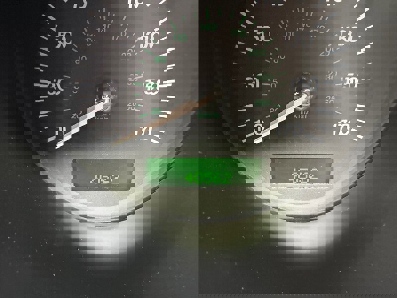 Used 2005 Jaguar XK8 Coupe image 25